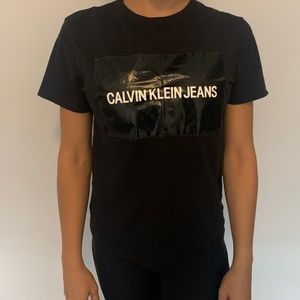 Calvin Klein T shirt